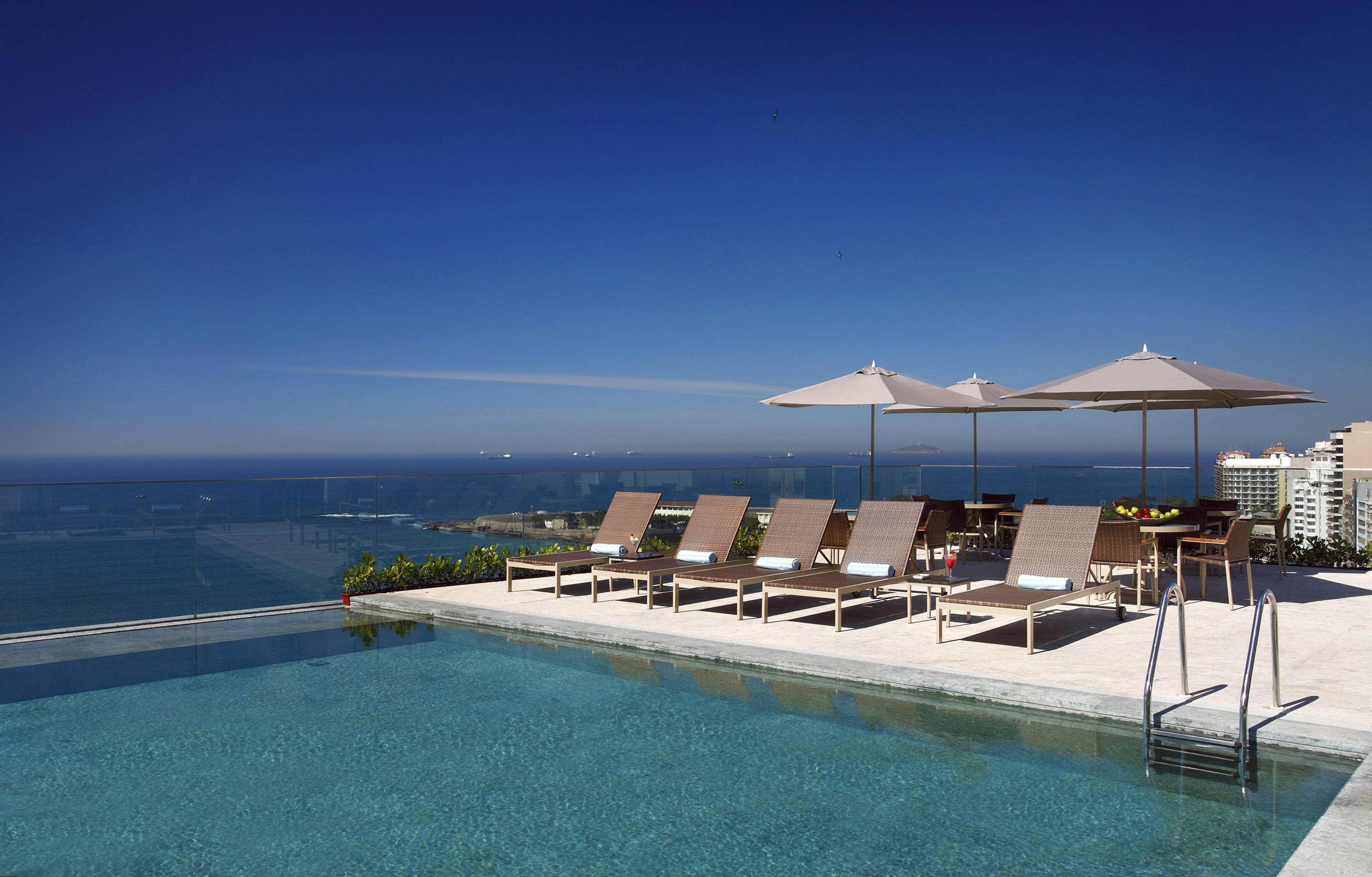 Miramar By Windsor Copacabana Río de Janeiro Exterior foto Infinity pool at the Cape